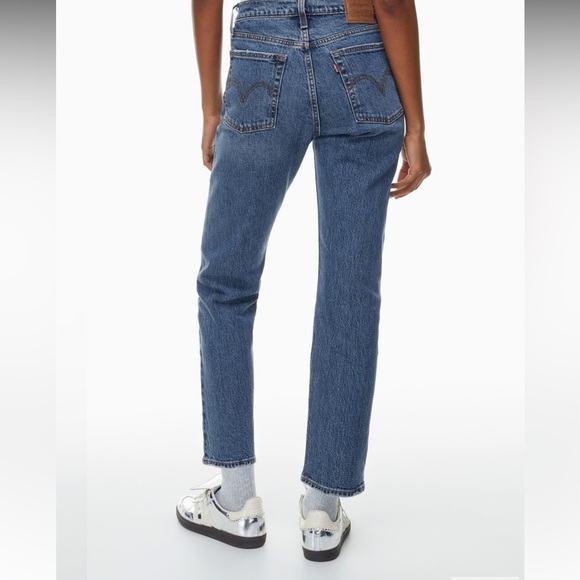 LEVI’S WEDGIE STRAIGHT JEAN (raw hem) - Picture 2 of 4